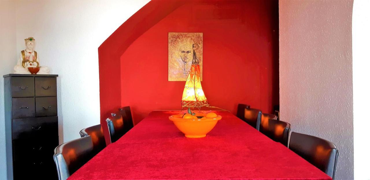 Ashram Villa Sunshine Sitges Exteriér fotografie