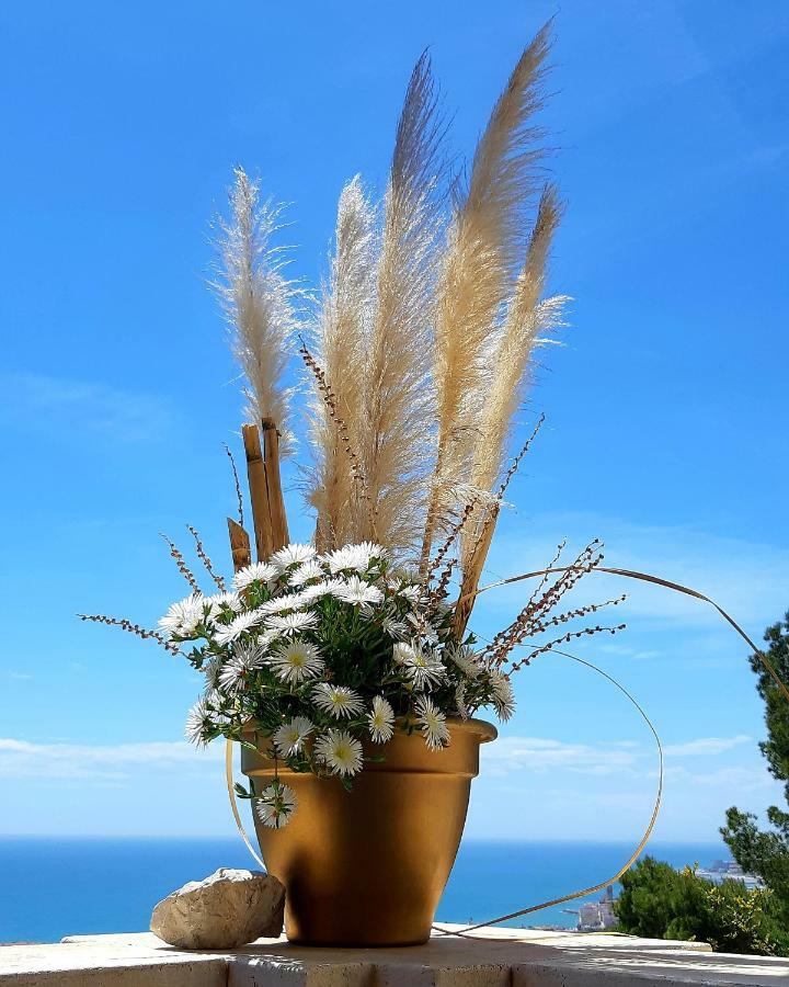Ashram Villa Sunshine Sitges Exteriér fotografie